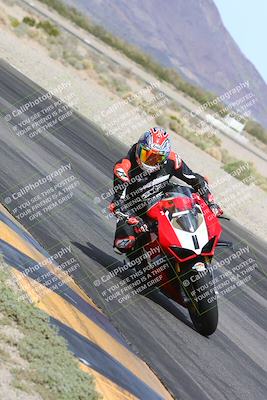 media/Mar-10-2024-SoCal Trackdays (Sun) [[6228d7c590]]/12-Turn 14 Inside (145pm)/